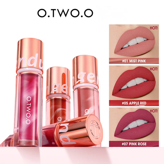 O.TWO.O ULTRA STAY LOLEPOP LIPSTICK