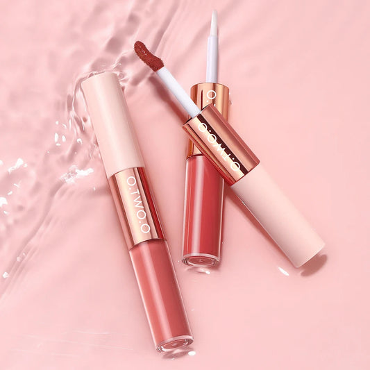 O.TWO.O DOUBLE EFFECT MATTE AND GLOSS LIPSTICK