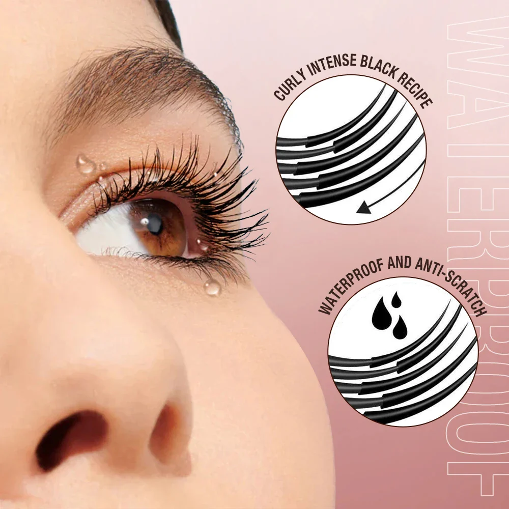 O.TWO.O HAUTE ULTRA THICK AND CURLING MASCARA