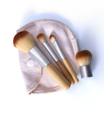 O.TWO.O 4 PIECES BAMBOO BRUSH SET