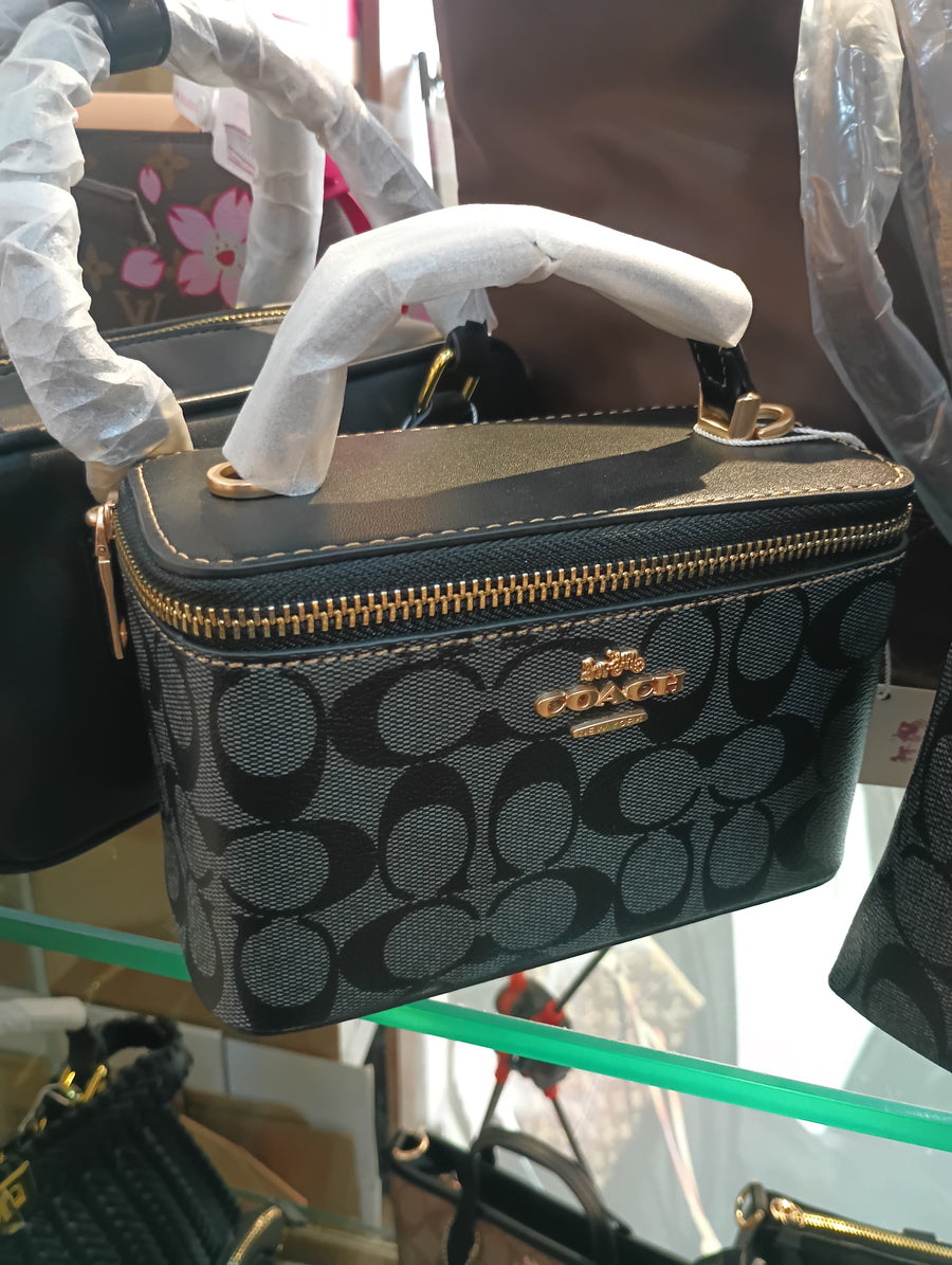 Coach Rainer CO150 with Box Packaging