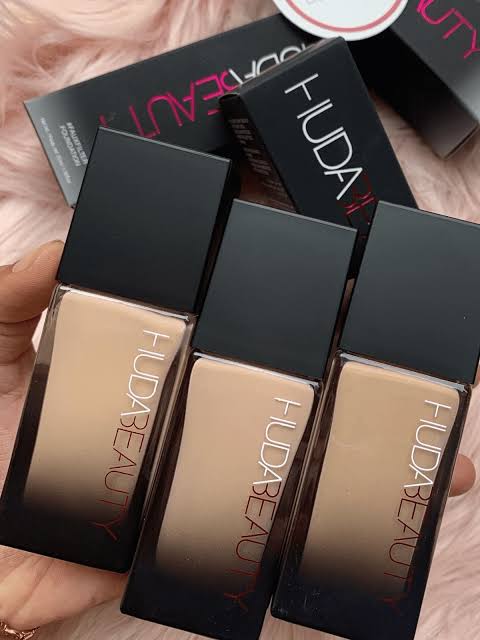 Hudabeauty FauxFilter Foundation