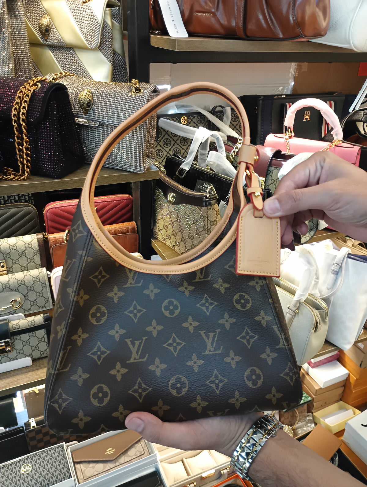 Louis Vuitton LV Monogram The Drop PM premium quality with box packaging