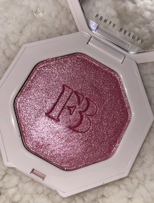 Fenty Beauty by Rihanna Killawatt Freestyle Highlighter